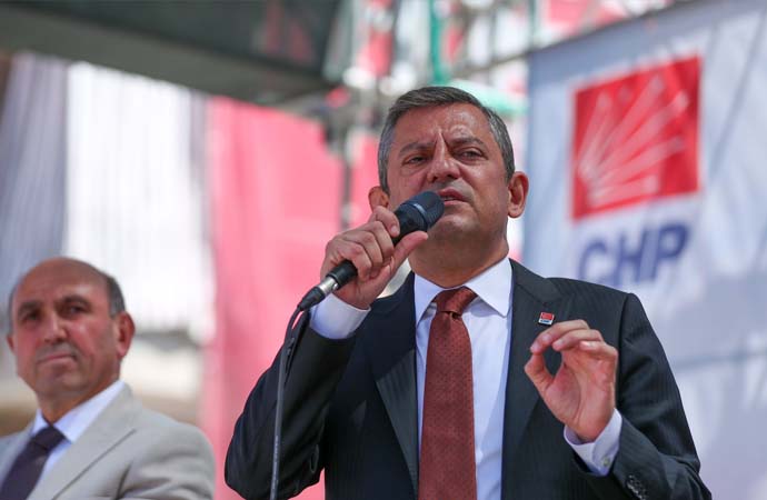 özgür özel