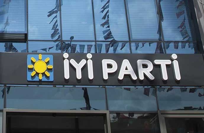 İYİ Parti, Buğra Kavuncu, Turhan Çömez, Müsavat Dervişoğlu, İYİ Parti Grupbaşkanvekili