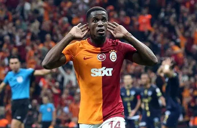 Zaha, Galatasaray