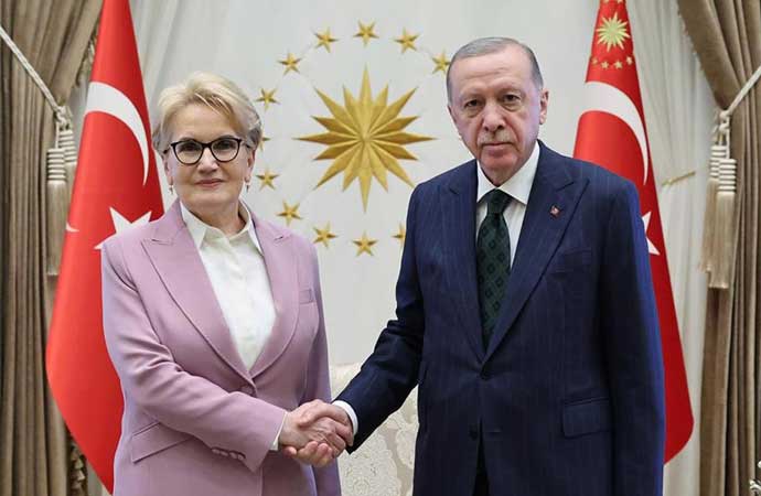 Burak Akburak, İYİ Parti, Meral Akşener, Recep Tayyip Erdoğan, AKP 