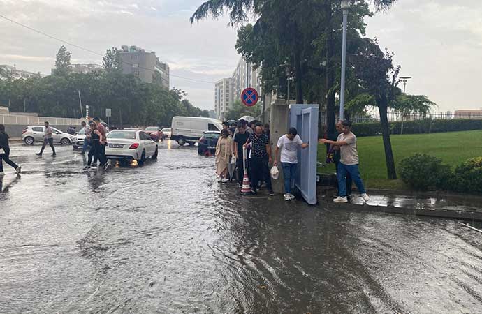 İstanbul, sağanak, yağış