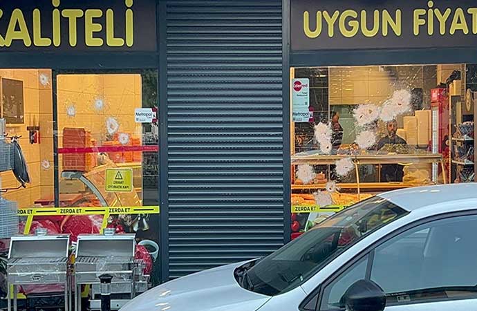 İstanbul’da işten çıkarılan ve tazminat konusunda anlaşmazlık yaşayan bir işçi, iş yerine uzun namlulu silahla kurşun yağdırdı.